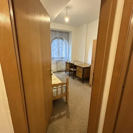 Apartment Next To Station Skopje